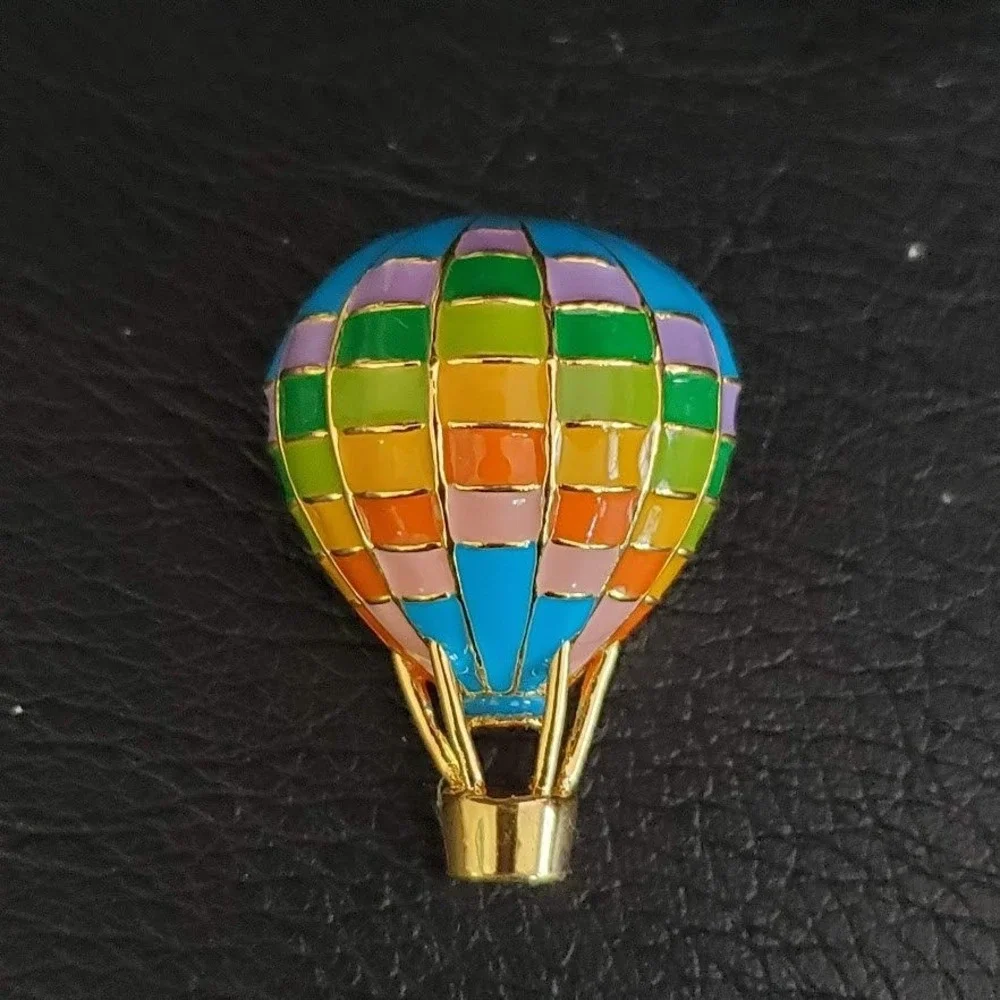 Vintage 2000 BS&CO Rainbow Enamel Hot Air Balloon Brooch Gold Tone Pin